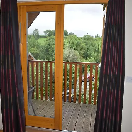 Erne River Apartment Belturbet